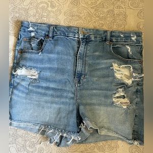American Eagle size 18 denim shorts